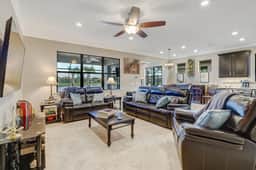 Winding Cypress Resort at Casa de Napoles - Image 4