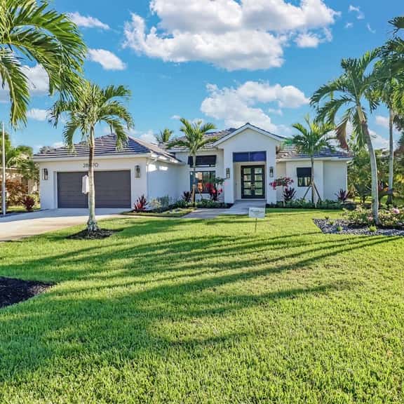 Luxury in Vanderbilt Lakes! - Image 1