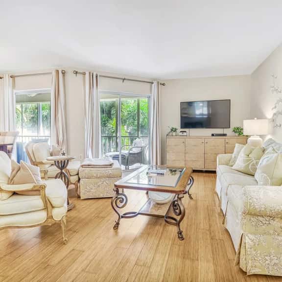 Welcome to Navarra Beach Condo! - Image 1
